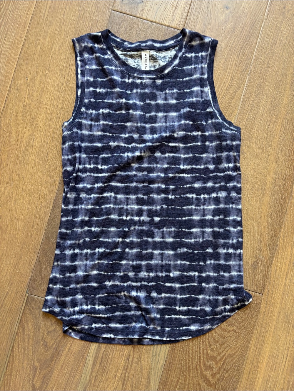 Athleta Breezy Blue & White Tie-Dye Tank